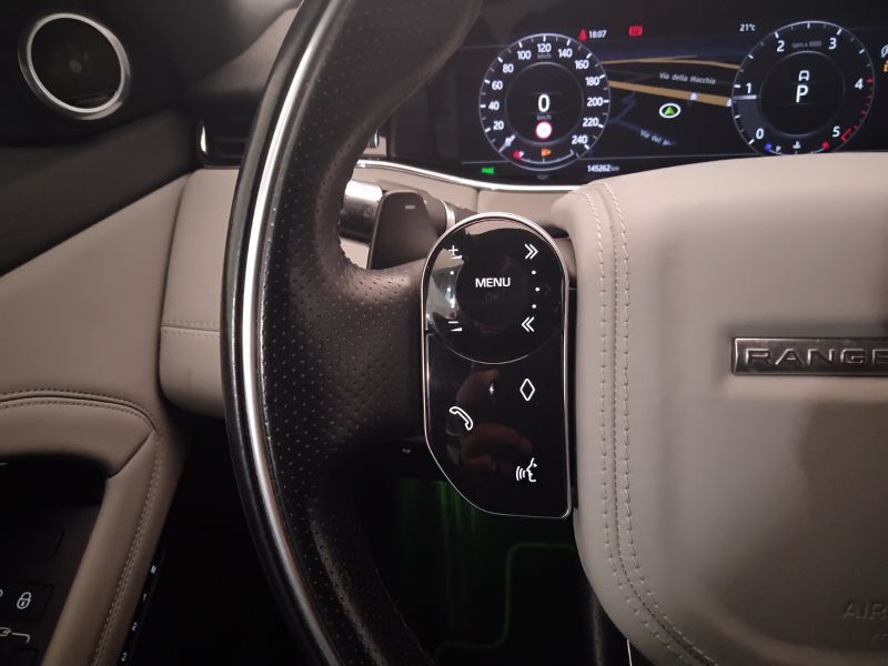 GuidiCar - LAND ROVER Range Rover Evoque 2019 Evoque 2.0d i4 mhev R-Dynamic awd 180cv auto Usato